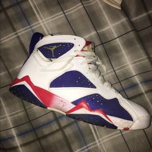 Olympic 6 shoe size 9 (condition 8/10)